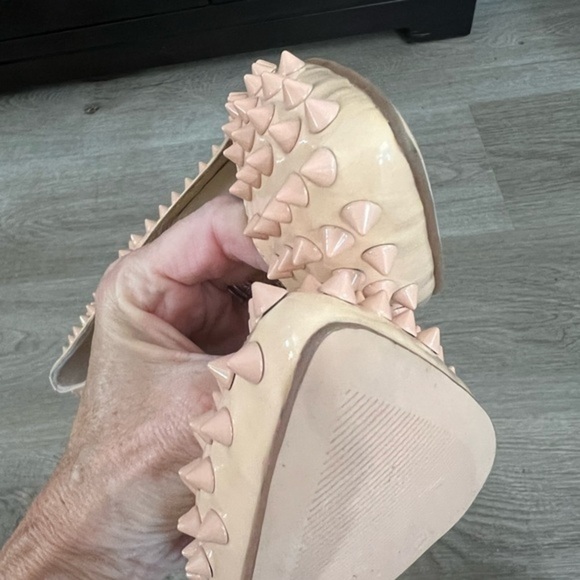 Kandee Teaser NWOB Nude Spiked Heels - Picture 11 of 13